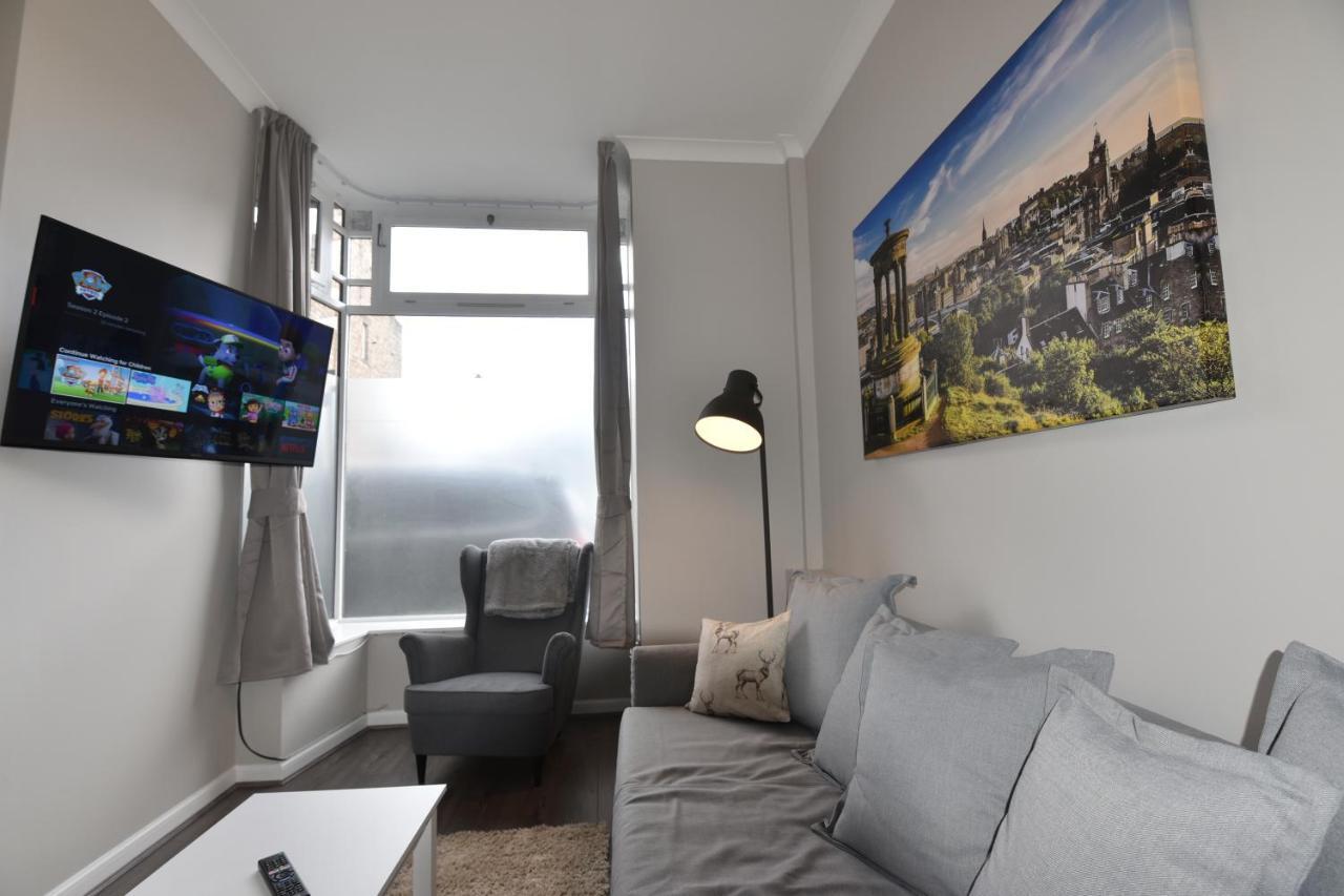 Pleasance Apartment Ground Floor Main Door Access Edinburgh Exterior photo